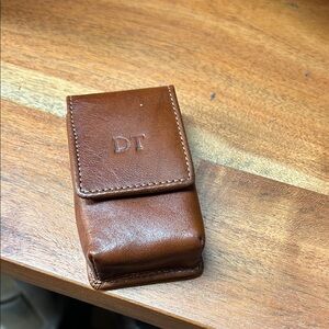 Elegant Brown Leather Key Holder